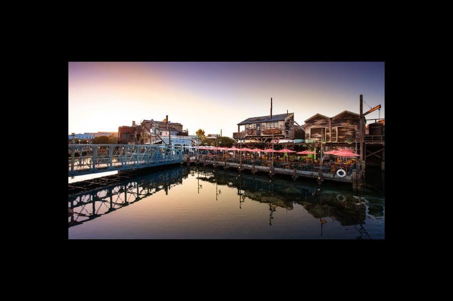 Pacific Wharf Café