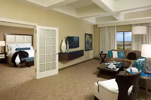 guestroom_02.jpg