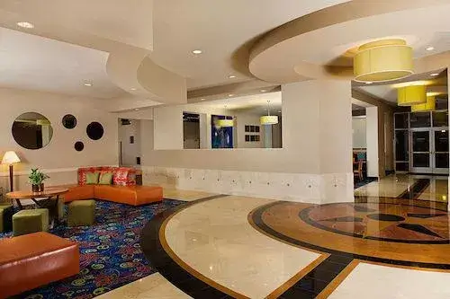 Lobby_01.jpg