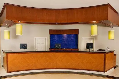 Lobby_02.jpg