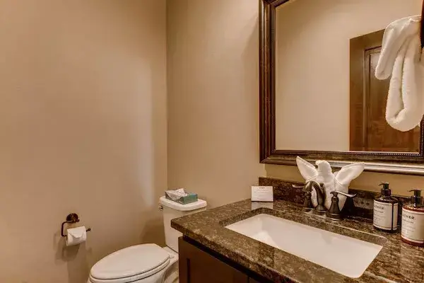 4 BD - Unit 76
