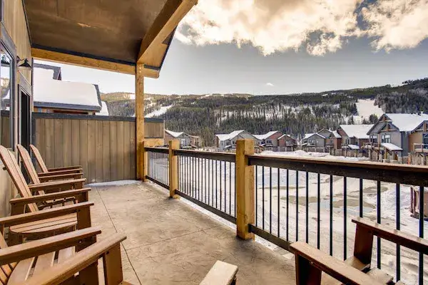 4 BD - Unit 76
