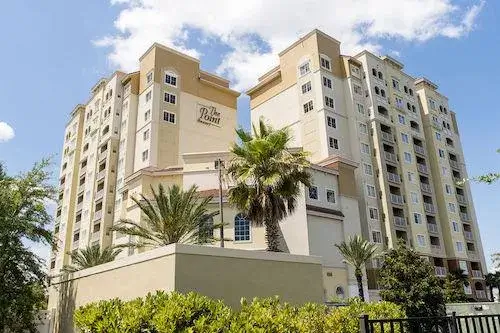 Exterior_02.jpg