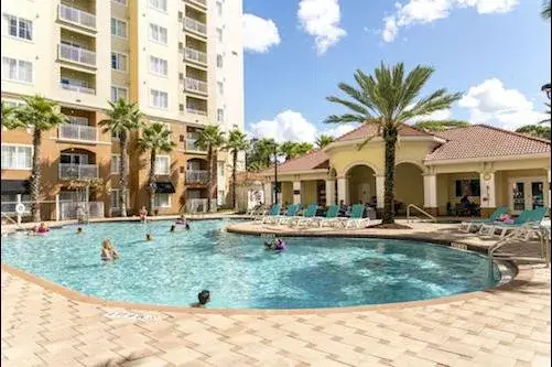 Pool_01.jpg